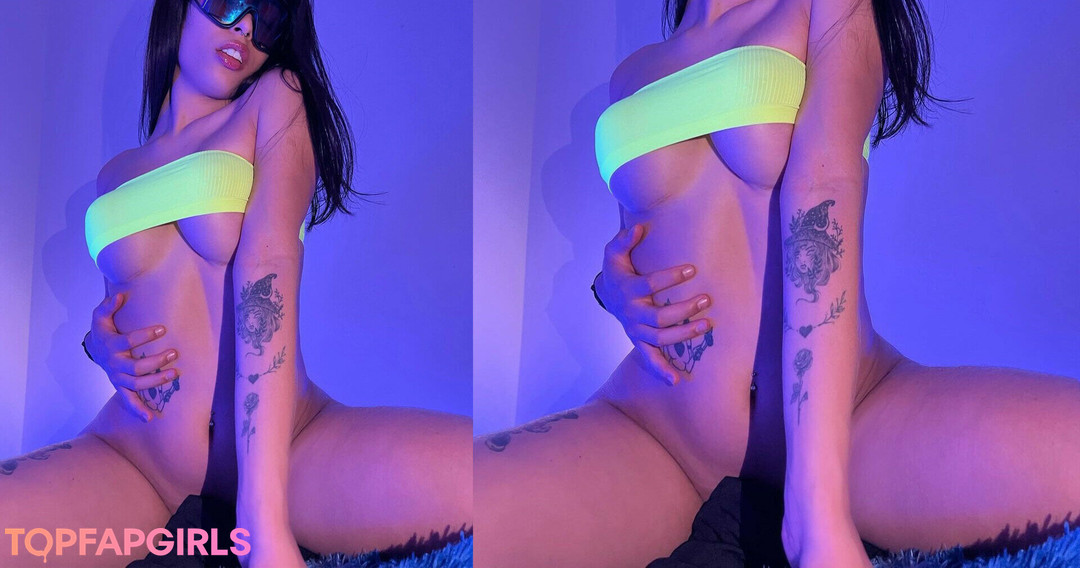 Foto desnuda filtrada de OnlyFans de Hillary Fabii #14 Foto desnuda filtrada de OnlyFans de Hillary Fabii #14