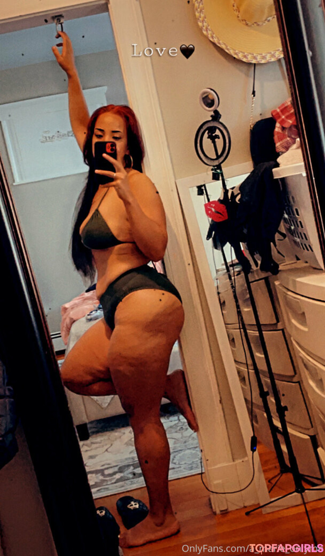 Foto desnuda filtrada de OnlyFans de Amarieonlyme #190 Foto desnuda filtrada de OnlyFans de Amarieonlyme #190
