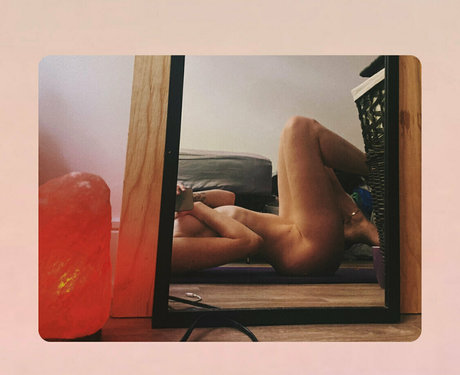 Foto desnuda filtrada de OnlyFans de Violetsky777