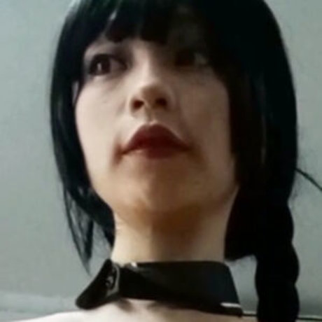 Hitomi Kadorin Cosplay