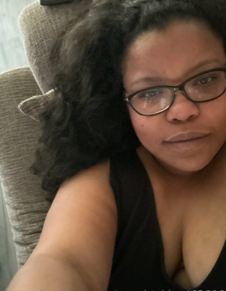 Foto desnuda filtrada de OnlyFans de Naughtybbw462606