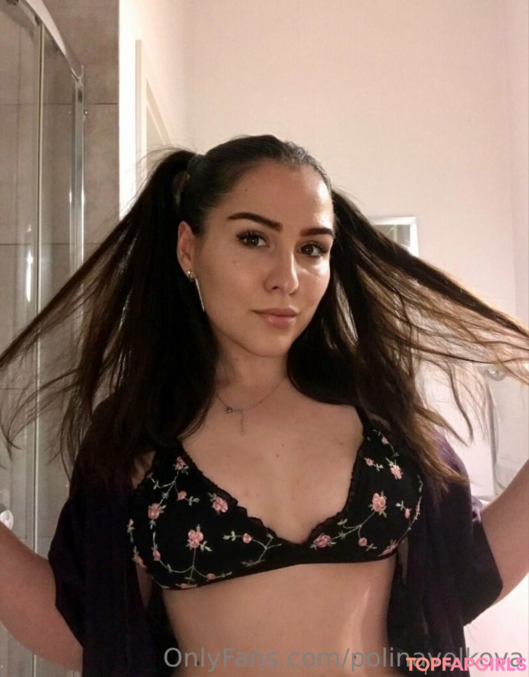 Foto desnuda filtrada de OnlyFans de Polinavolkova #18 Foto desnuda filtrada de OnlyFans de Polinavolkova #18