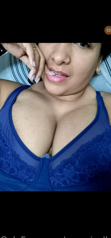 Foto desnuda filtrada de OnlyFans de Mgagiselle