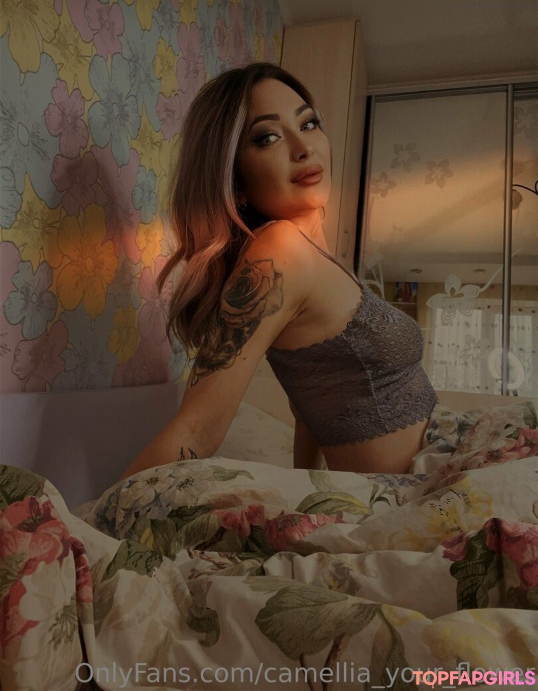 Foto desnuda filtrada de OnlyFans de Camelliayourflower #70 Foto desnuda filtrada de OnlyFans de Camelliayourflower #70