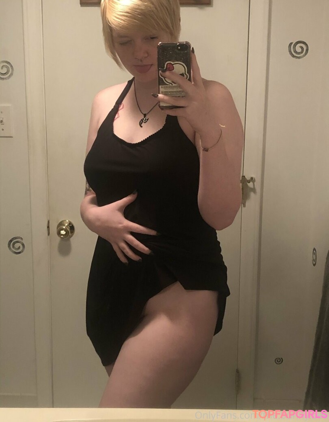 Foto desnuda filtrada de OnlyFans de Thebunnybee #158 Foto desnuda filtrada de OnlyFans de Thebunnybee #158