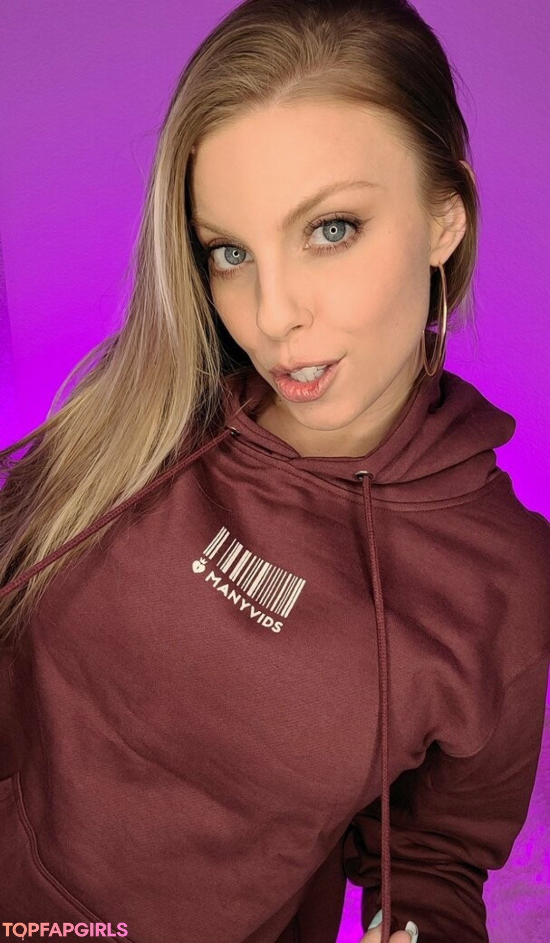 Foto desnuda filtrada de OnlyFans de Britneyamber #41 Foto desnuda filtrada de OnlyFans de Britneyamber #41