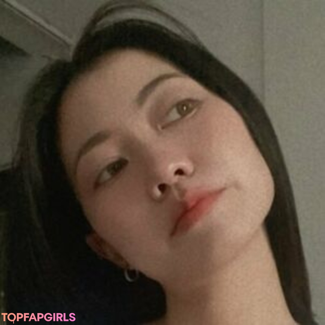 Foto desnuda filtrada de OnlyFans de Shuolivia1104 #9 Foto desnuda filtrada de OnlyFans de Shuolivia1104 #9