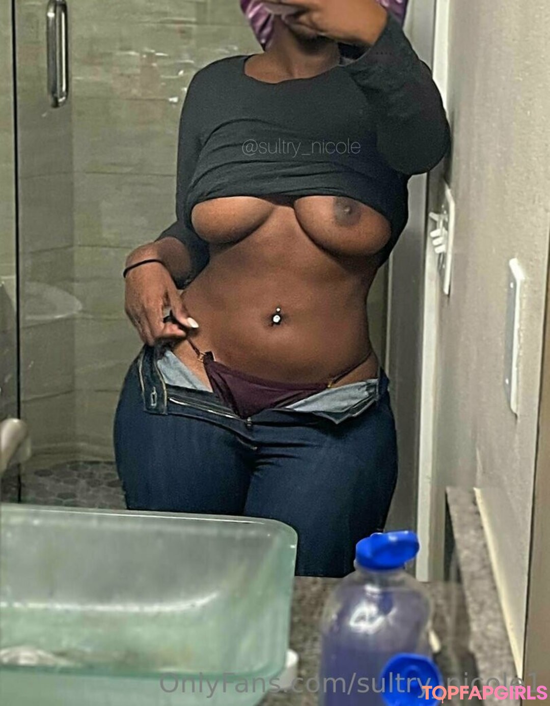 Foto desnuda filtrada de OnlyFans de Sultrynicole1 #16 Foto desnuda filtrada de OnlyFans de Sultrynicole1 #16