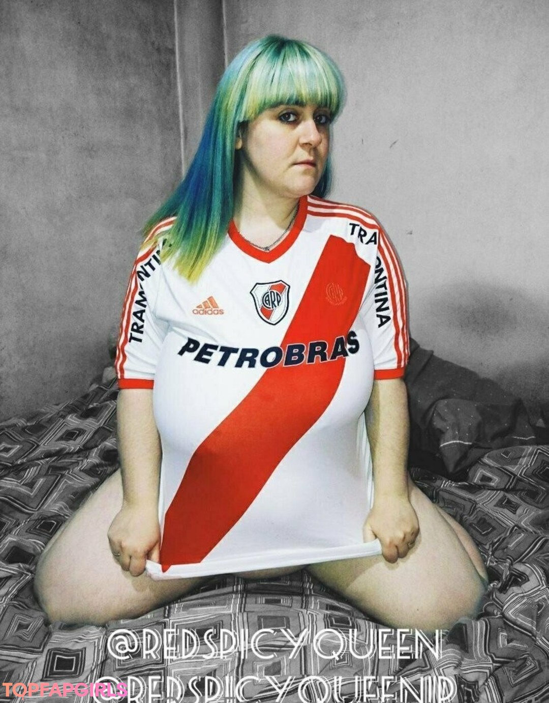 Foto desnuda filtrada de OnlyFans de Sultrynicole1 #3 Foto desnuda filtrada de OnlyFans de Sultrynicole1 #3