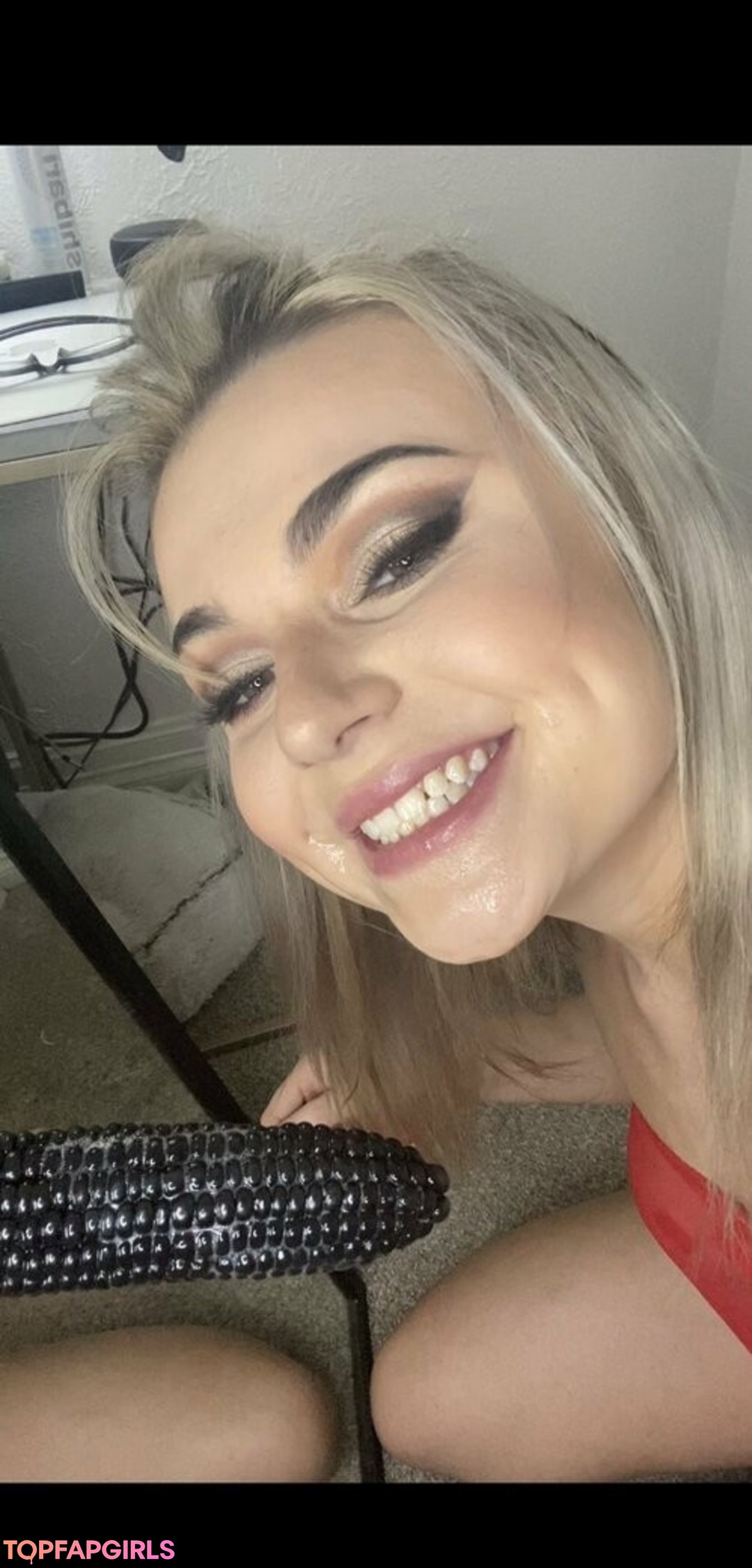 Foto desnuda filtrada de OnlyFans de Rawmisshoney #54 Foto desnuda filtrada de OnlyFans de Rawmisshoney #54