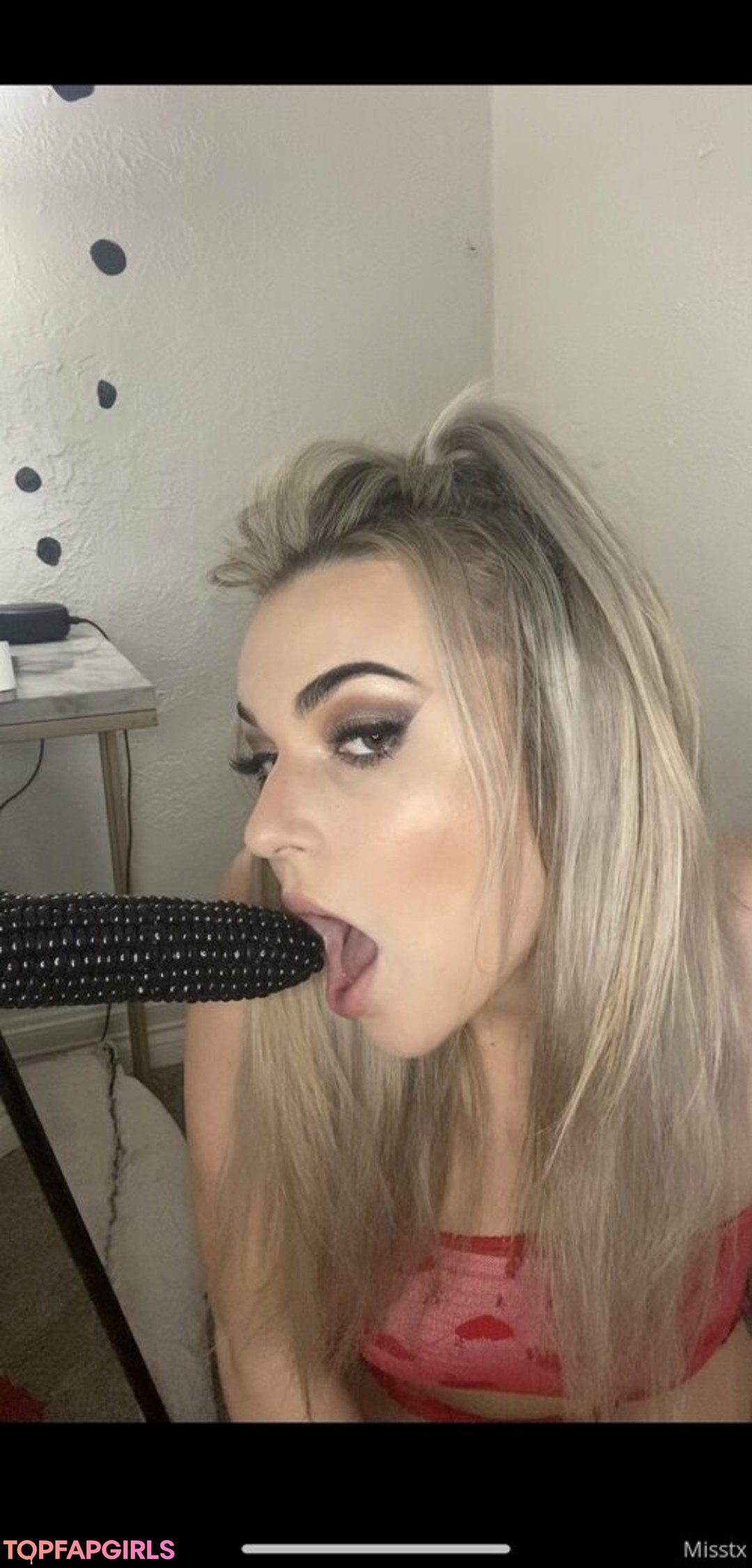 Foto desnuda filtrada de OnlyFans de Rawmisshoney #61 Foto desnuda filtrada de OnlyFans de Rawmisshoney #61