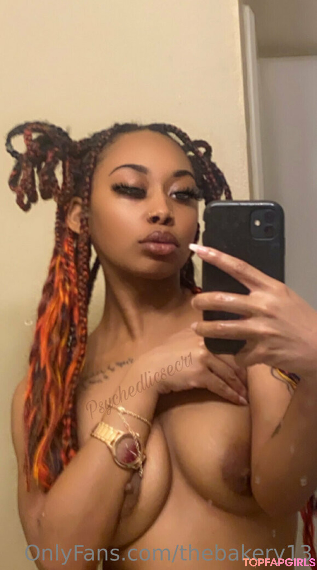 Foto desnuda filtrada de OnlyFans de Thebakery13 #5 Foto desnuda filtrada de OnlyFans de Thebakery13 #5