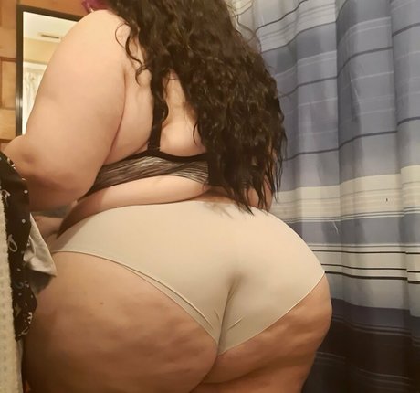Foto desnuda filtrada de OnlyFans de Bliss2thicc