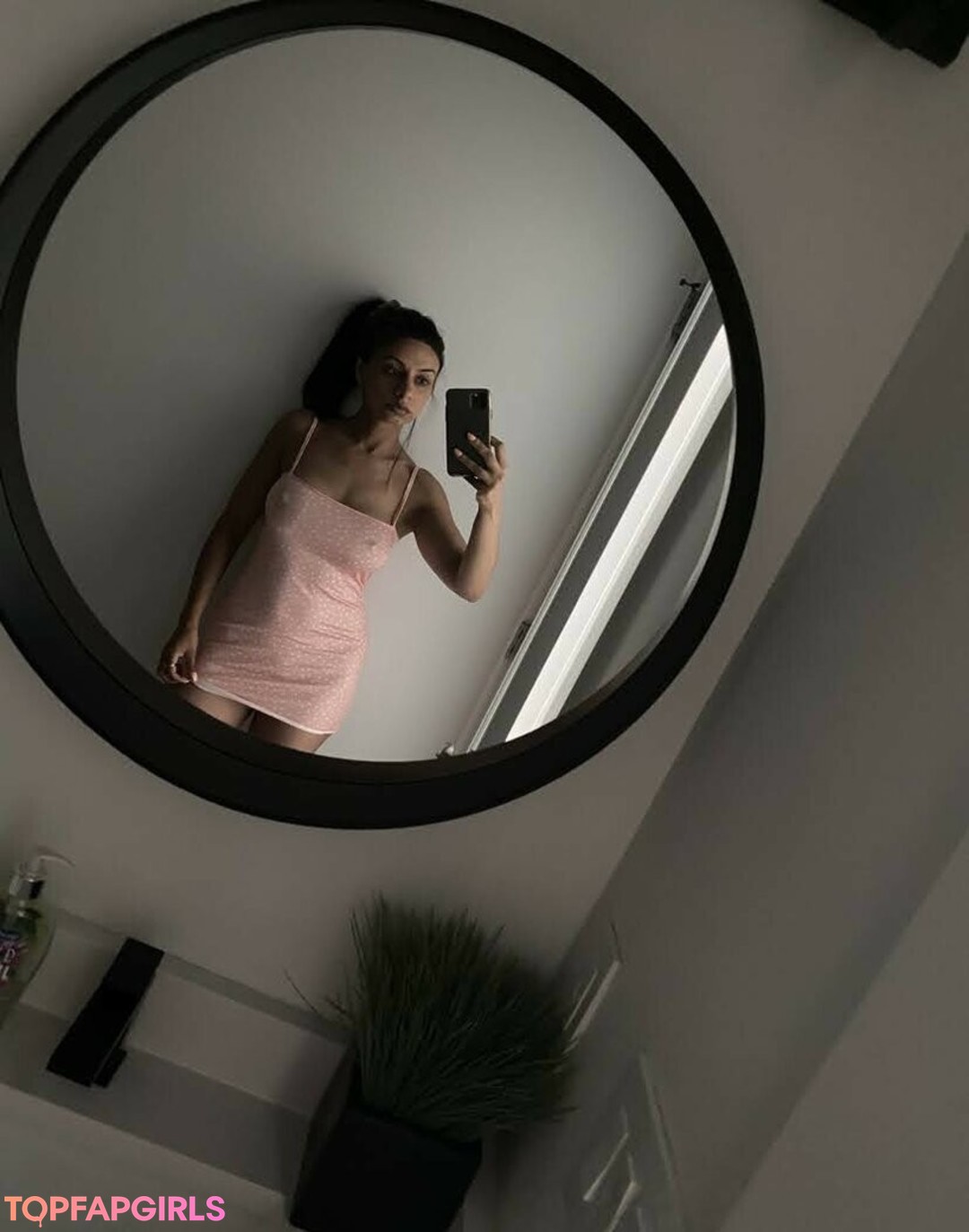 Foto desnuda filtrada de OnlyFans de Skinnyroti #10 Foto desnuda filtrada de OnlyFans de Skinnyroti #10