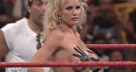 Rena Lesnar