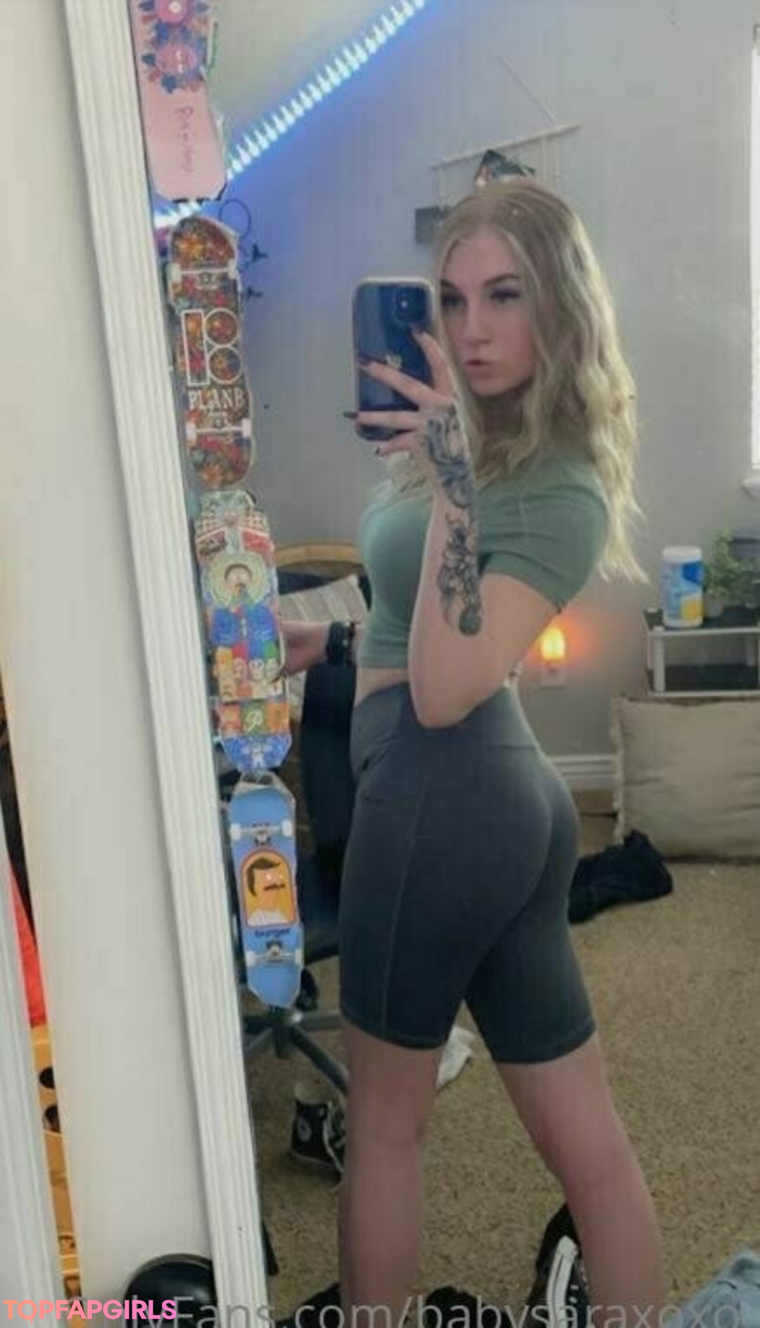 Foto desnuda filtrada de OnlyFans de Babysaraxoxo #70 Foto desnuda filtrada de OnlyFans de Babysaraxoxo #70