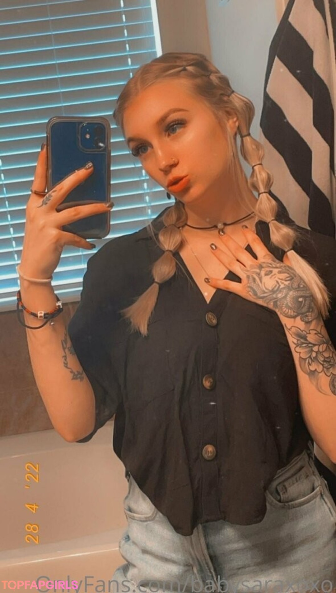 Foto desnuda filtrada de OnlyFans de Babysaraxoxo #78 Foto desnuda filtrada de OnlyFans de Babysaraxoxo #78