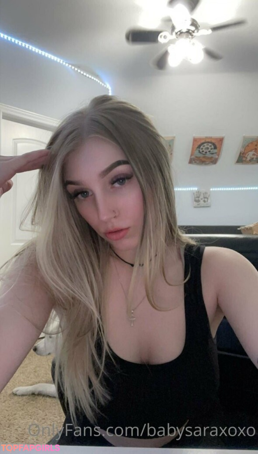 Foto desnuda filtrada de OnlyFans de Babysaraxoxo #80 Foto desnuda filtrada de OnlyFans de Babysaraxoxo #80