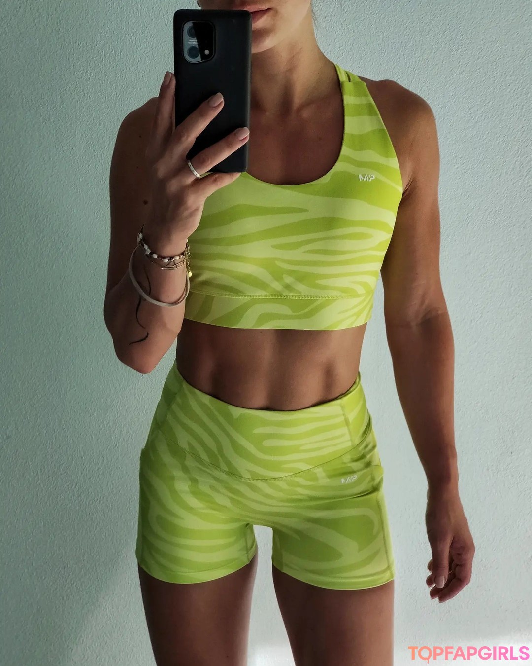 Foto desnuda filtrada de OnlyFans de Larissa Van Meerten #162 Foto desnuda filtrada de OnlyFans de Larissa Van Meerten #162