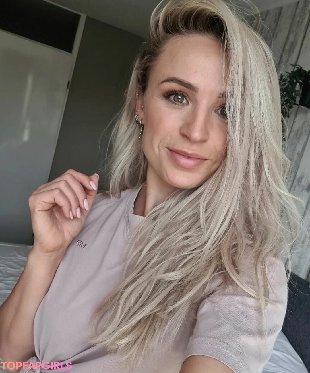 Foto desnuda filtrada de OnlyFans de Larissa Van Meerten #54 Foto desnuda filtrada de OnlyFans de Larissa Van Meerten #54