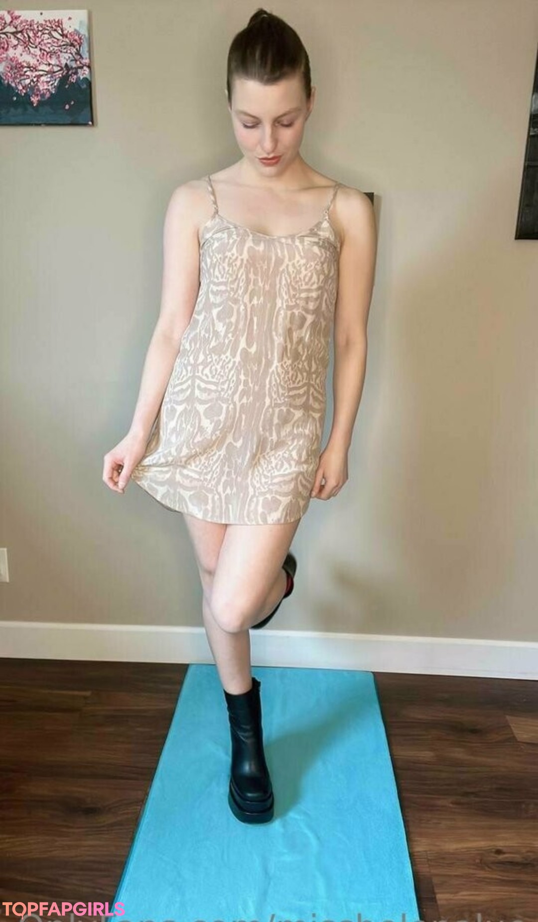 Foto desnuda filtrada de OnlyFans de Misshelenalue #138 Foto desnuda filtrada de OnlyFans de Misshelenalue #138