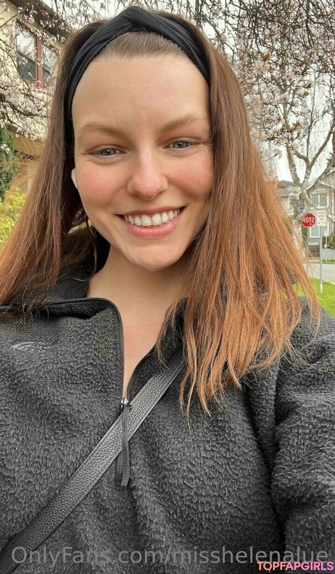 Foto desnuda filtrada de OnlyFans de Misshelenalue #166 Foto desnuda filtrada de OnlyFans de Misshelenalue #166