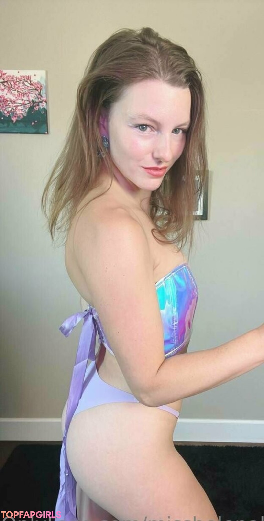 Foto desnuda filtrada de OnlyFans de Misshelenalue #512 Foto desnuda filtrada de OnlyFans de Misshelenalue #512