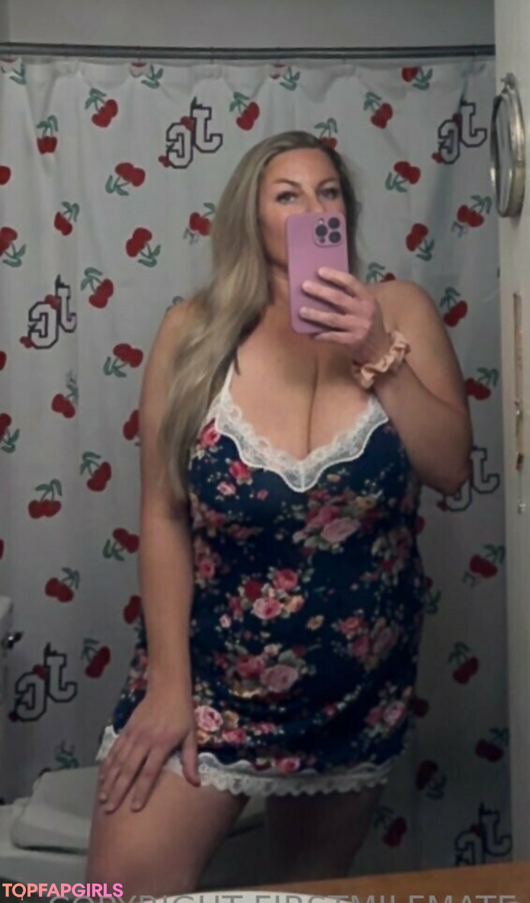 Foto desnuda filtrada de OnlyFans de Firstmilfmate #30 Foto desnuda filtrada de OnlyFans de Firstmilfmate #30
