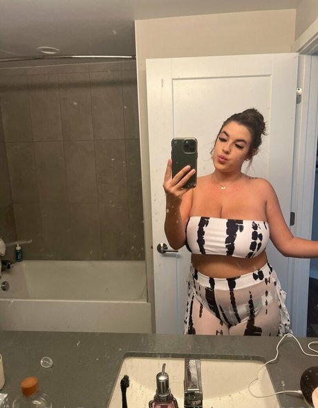 Maddielovezyou2333