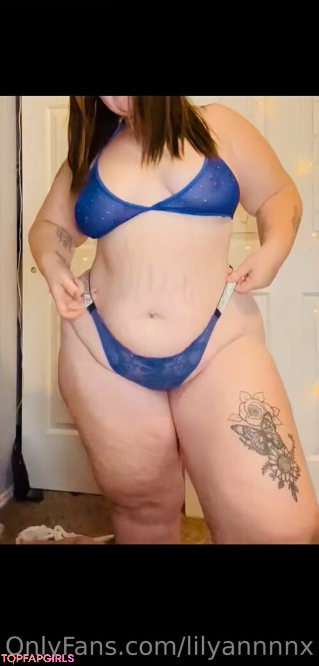 Foto desnuda filtrada de OnlyFans de Lilyannnnx #13 Foto desnuda filtrada de OnlyFans de Lilyannnnx #13