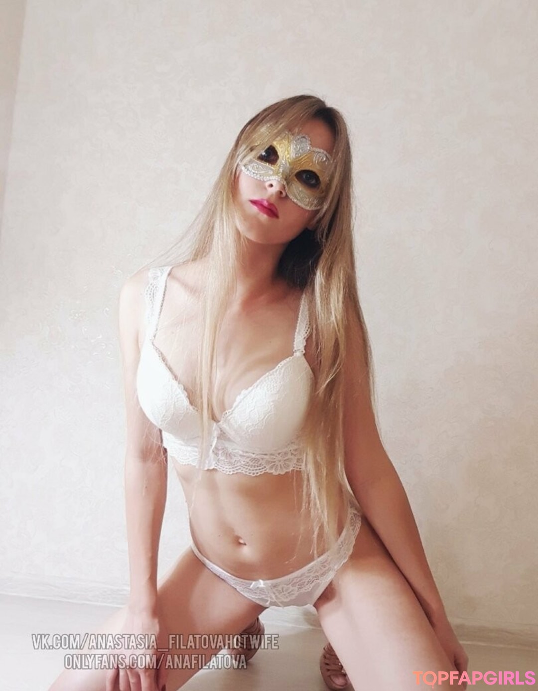 Foto desnuda filtrada de OnlyFans de Anafilatova #47 Foto desnuda filtrada de OnlyFans de Anafilatova #47