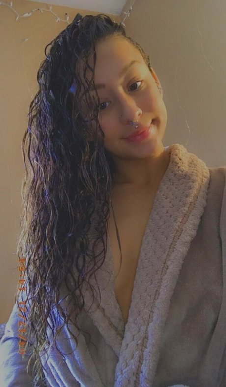 Foto desnuda filtrada de OnlyFans de Flexiblefun