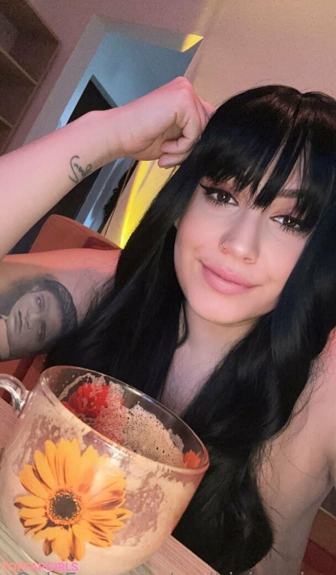 Foto desnuda filtrada de OnlyFans de Realbigjasmine #190 Foto desnuda filtrada de OnlyFans de Realbigjasmine #190