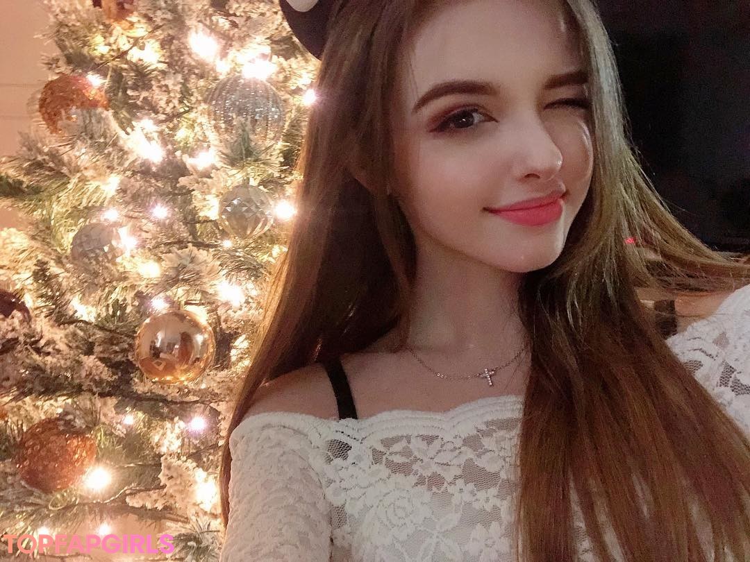 Foto desnuda filtrada de OnlyFans de Elina Karimova #57 Foto desnuda filtrada de OnlyFans de Elina Karimova #57