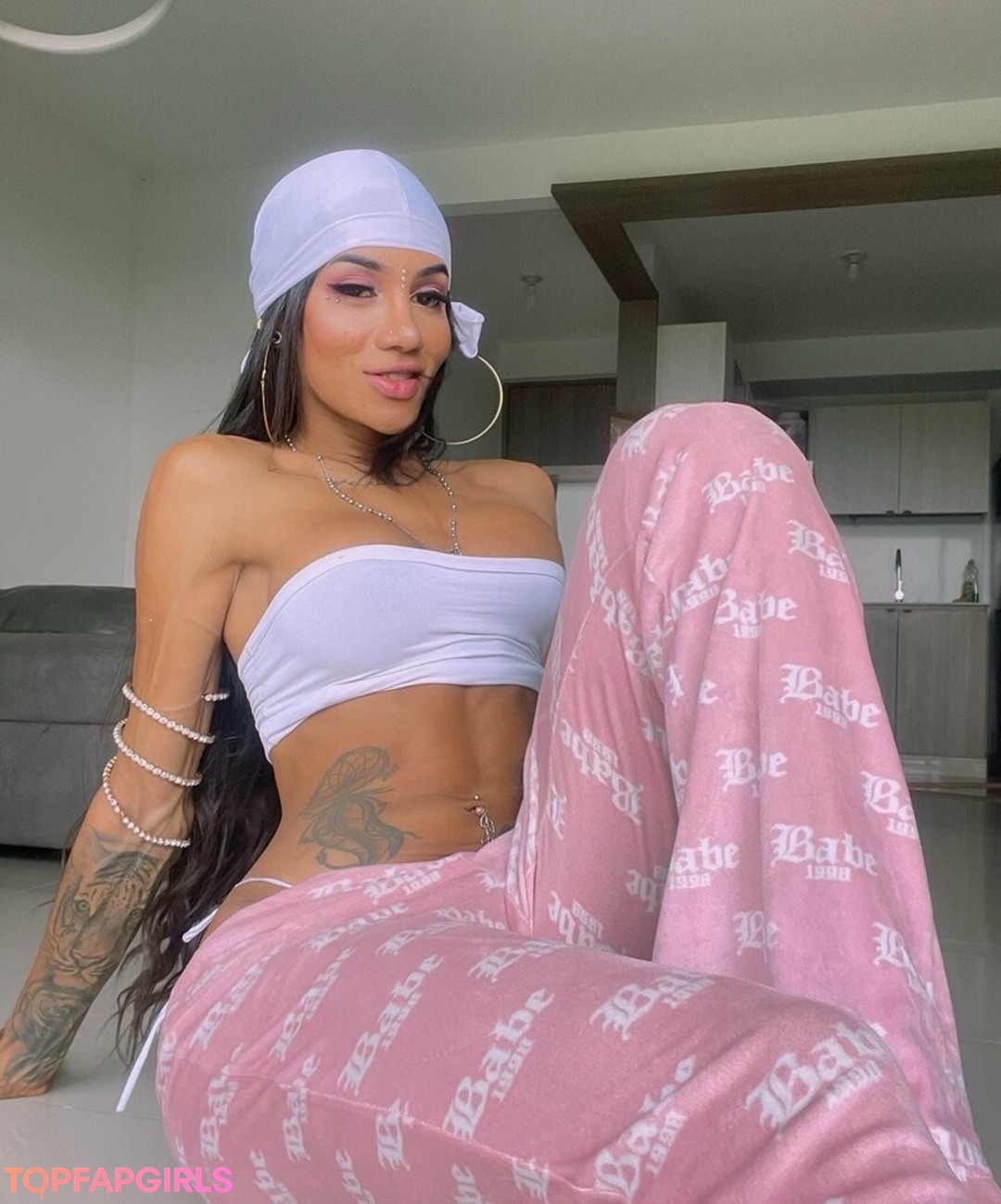 Foto desnuda filtrada de OnlyFans de Laura Saenz #98 Foto desnuda filtrada de OnlyFans de Laura Saenz #98