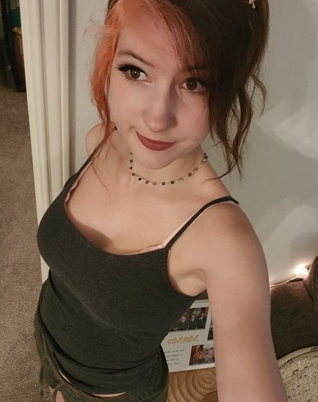 Foto desnuda filtrada de OnlyFans de Bunimilk