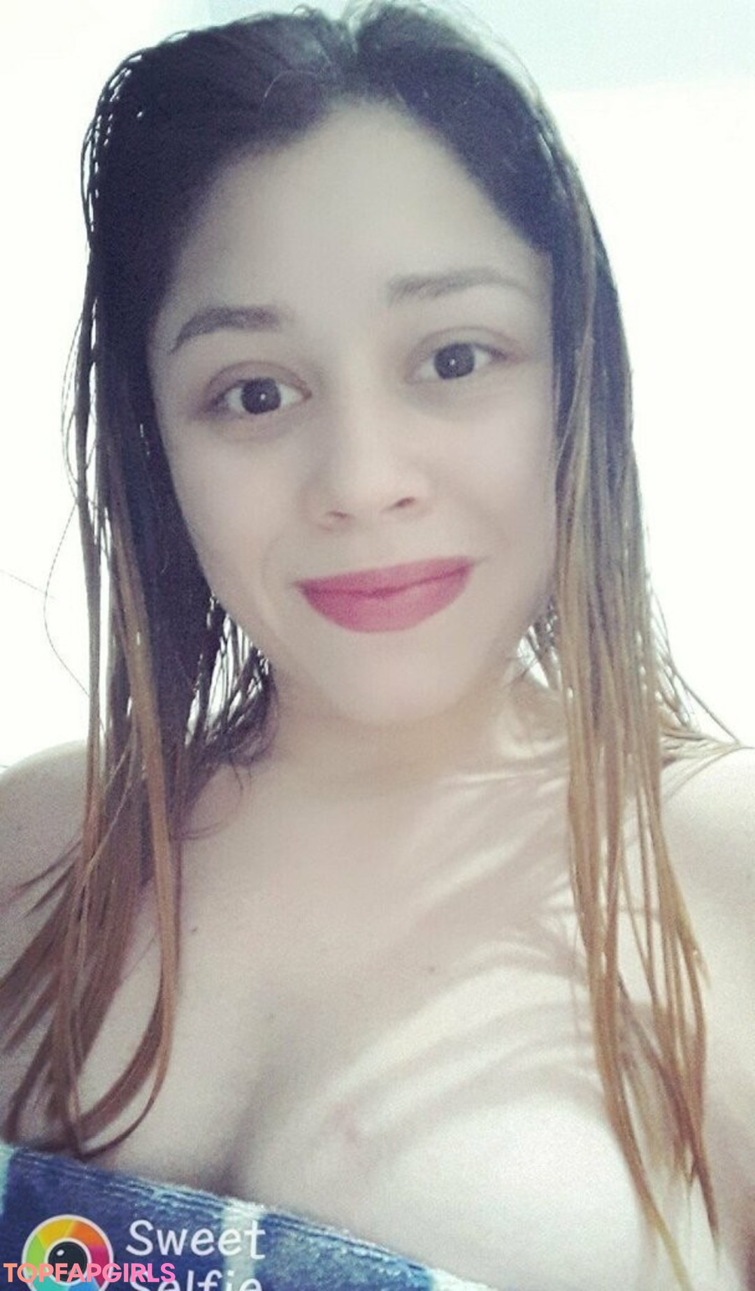 Foto desnuda filtrada de OnlyFans de Lunaestrella10 #26 Foto desnuda filtrada de OnlyFans de Lunaestrella10 #26