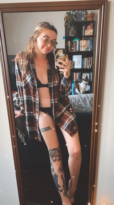 Foto desnuda filtrada de OnlyFans de Sidhee