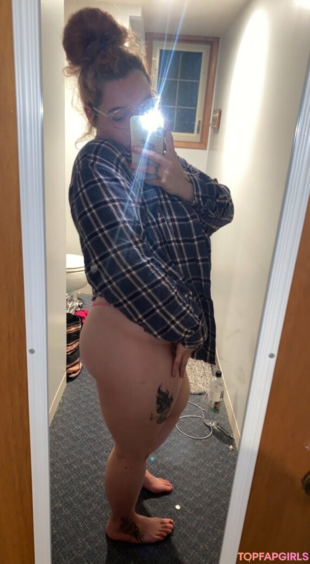 Foto desnuda filtrada de OnlyFans de Pipermedown #31 Foto desnuda filtrada de OnlyFans de Pipermedown #31