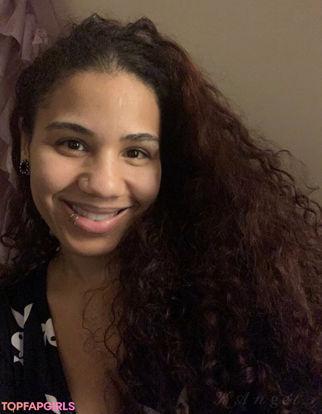 Foto desnuda filtrada de OnlyFans de Kangelstardustxo #21 Foto desnuda filtrada de OnlyFans de Kangelstardustxo #21