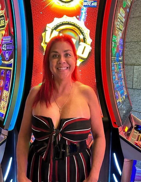 Alluring_angel_annabelle