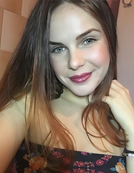 Foto desnuda filtrada de OnlyFans de Bellaalice