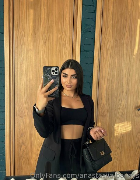 Foto desnuda filtrada de OnlyFans de Anastasiiabaileys