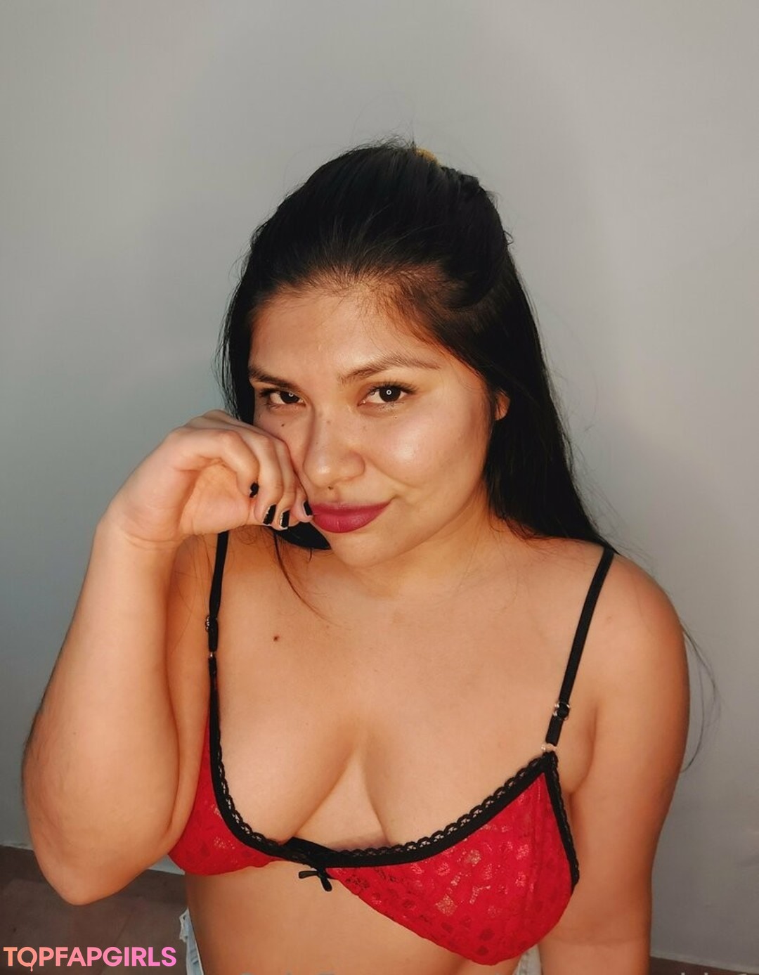 Foto desnuda filtrada de OnlyFans de Sweetmaddy1 #19 Foto desnuda filtrada de OnlyFans de Sweetmaddy1 #19