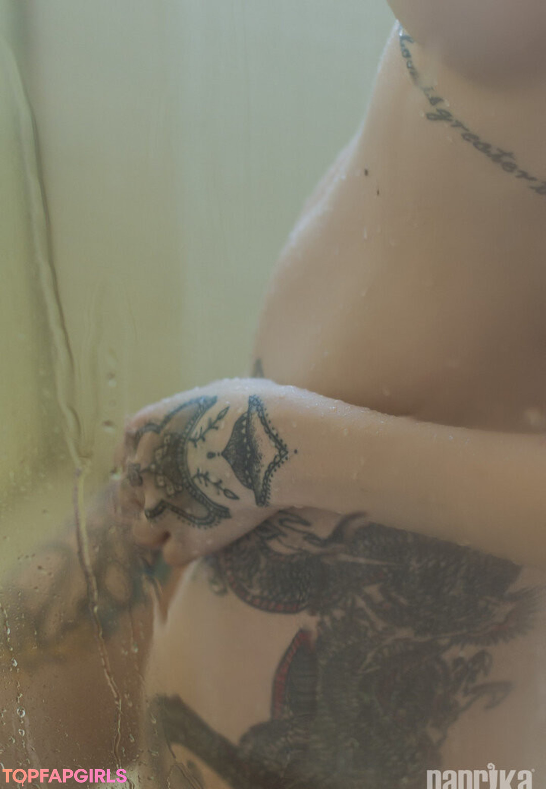 Foto desnuda filtrada de OnlyFans de Paprika #1077