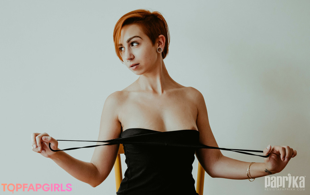 Foto desnuda filtrada de OnlyFans de Paprika #1178