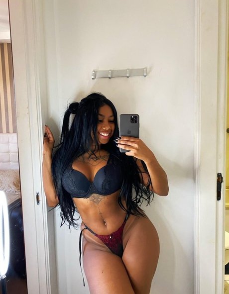 Karoline Coutinho