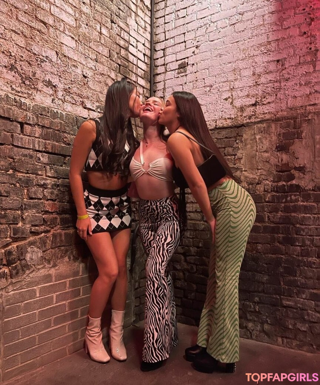 Foto desnuda filtrada de OnlyFans de Alexpapadonker #176 Foto desnuda filtrada de OnlyFans de Alexpapadonker #176