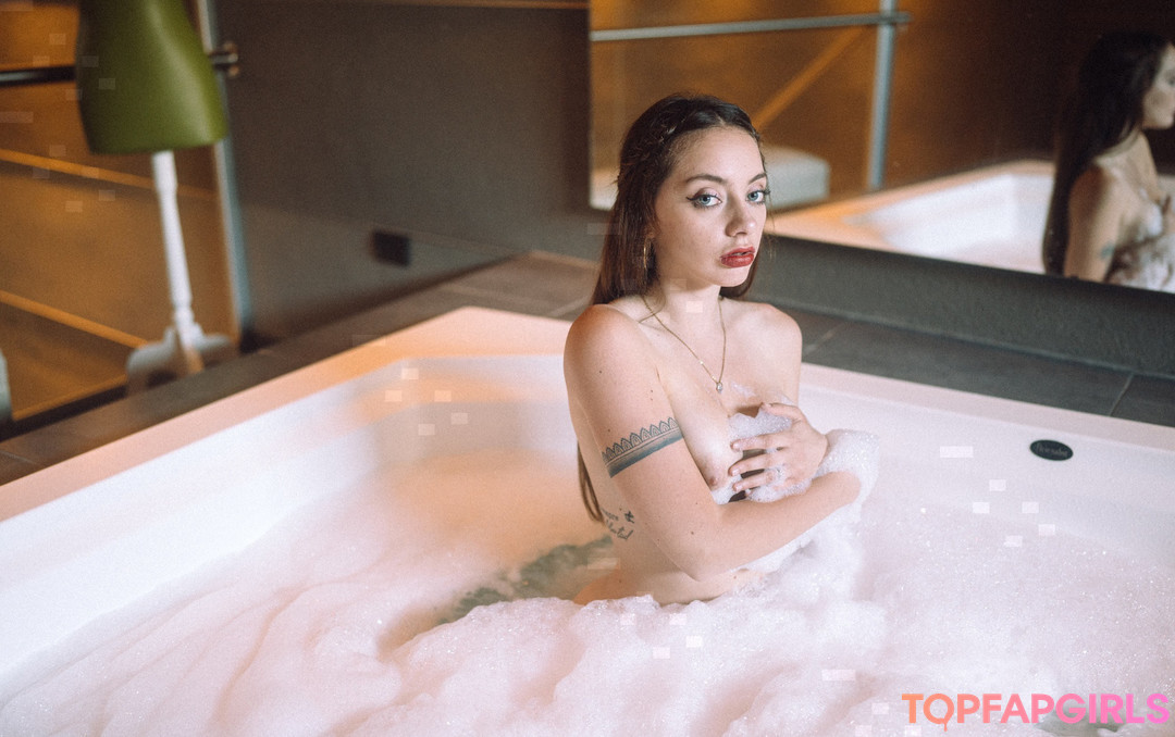 Foto desnuda filtrada de OnlyFans de Thepeachapp #1127 Foto desnuda filtrada de OnlyFans de Thepeachapp #1127