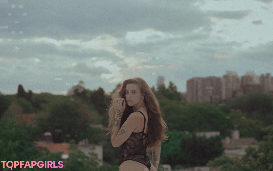 Foto desnuda filtrada de OnlyFans de Thepeachapp #2359 Foto desnuda filtrada de OnlyFans de Thepeachapp #2359